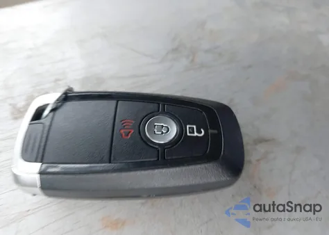 2020 Ford Escape Se z USA, uszkodzony, nr VIN 1FMCU0G60LUB62361